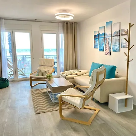 Blue House 1ª Linea Playa Apartman *